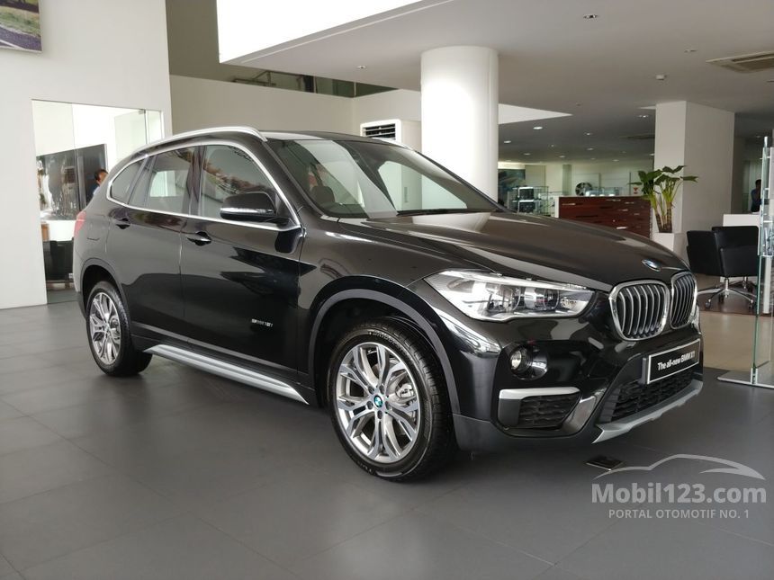 Jual Mobil Bmw X1 2018 Sdrive18i Xline 1 5 Di Dki Jakarta Automatic Suv Hitam Rp 771 000 000 5206540 Mobil123 Com