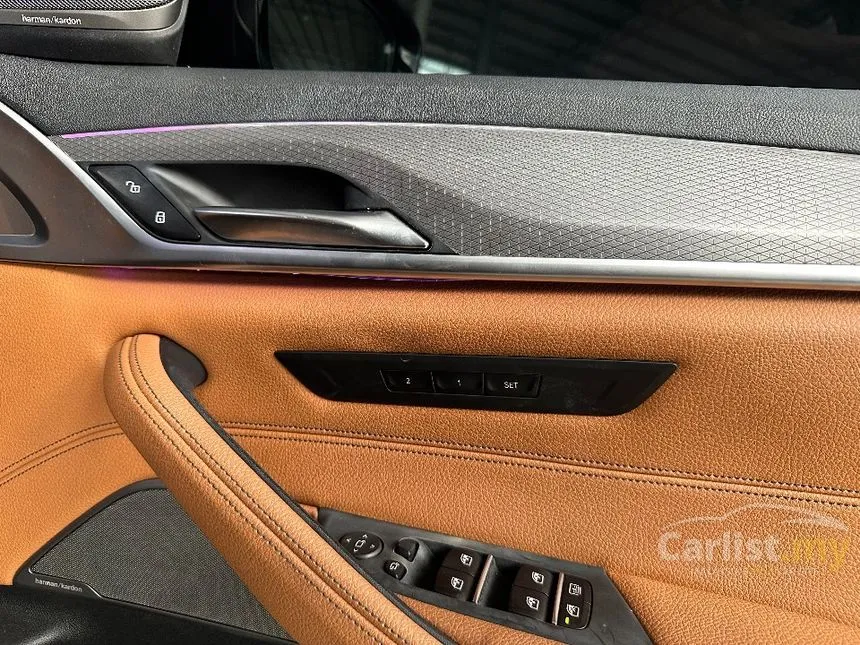 2019 BMW 530i M Sport Sedan