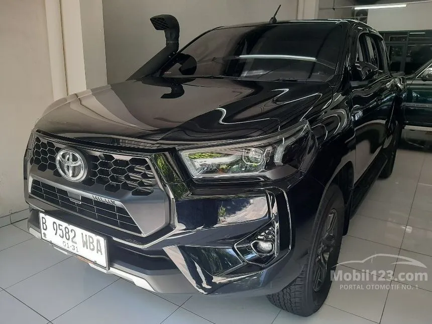 2025 Toyota Hilux V Double Cab 4X4 Pickup