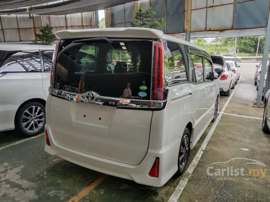2017 Toyota Noah X MPV