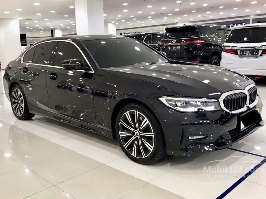 Jual Mobil BMW 320i 2022 Sport 2.0 di DKI Jakarta Automatic Sedan Hitam ...