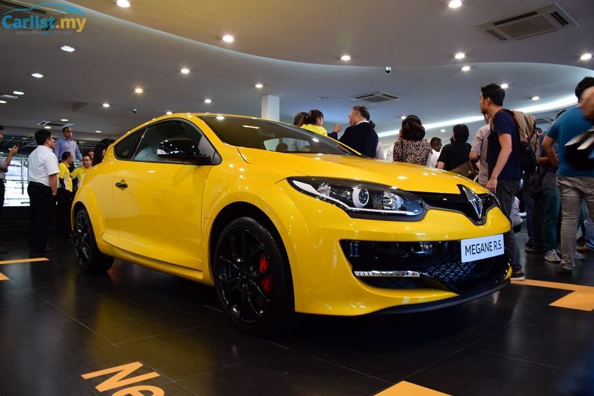 2015 Renault Megane Rs 265 Cup Facelift Launched In Malaysia Yours For Rm242k Buying Guides Carlist My