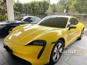 2021 Porsche Taycan 4S Sedan