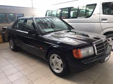 1991 Mercedes-Benz 190E 2.0 Sedan