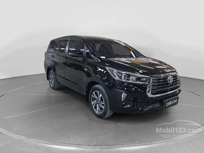2022 Toyota Kijang Innova V MPV