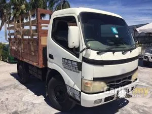 2012 Hino 300 Series 4.0 WU302 ECO TURBO - WU302R-HKMLHD3 Lorry