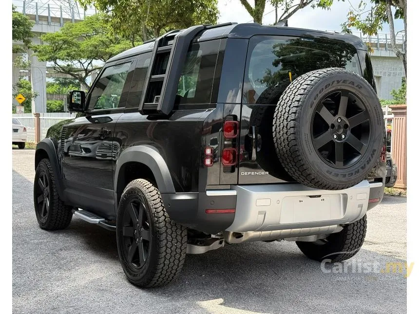 2022 Land Rover Defender 90 P300 SUV