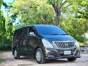 2017 Hyundai H-1 2.5 Deluxe Van