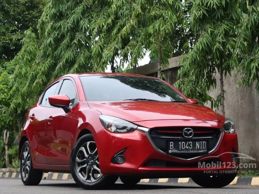 Jual Mobil Mazda 2 2015 GT 1.5 di Banten Automatic Hatchback Merah Rp 180.000.000