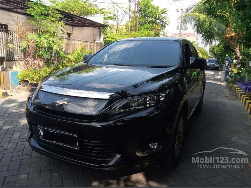 Jual Mobil Toyota Harrier 2015 2.0 di Jawa Timur Automatic SUV Hitam Rp 395.000.000