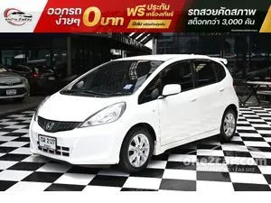 2013 Honda JAZZ 1.5 V Hatchback