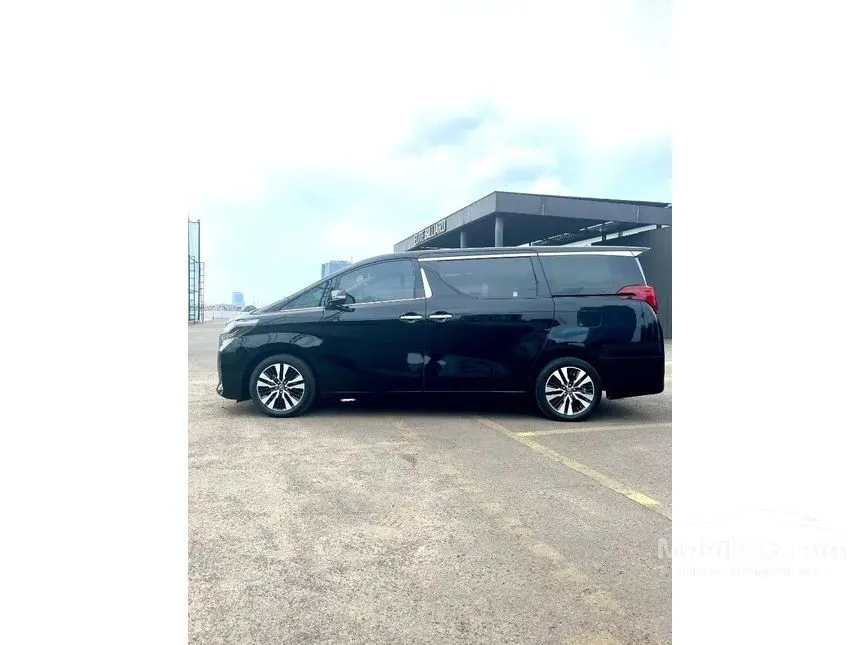 2022 Toyota Alphard G MPV