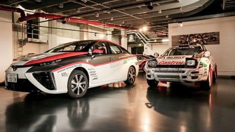Japanese Journalist Takes Toyota Mirai Rallying In Germany