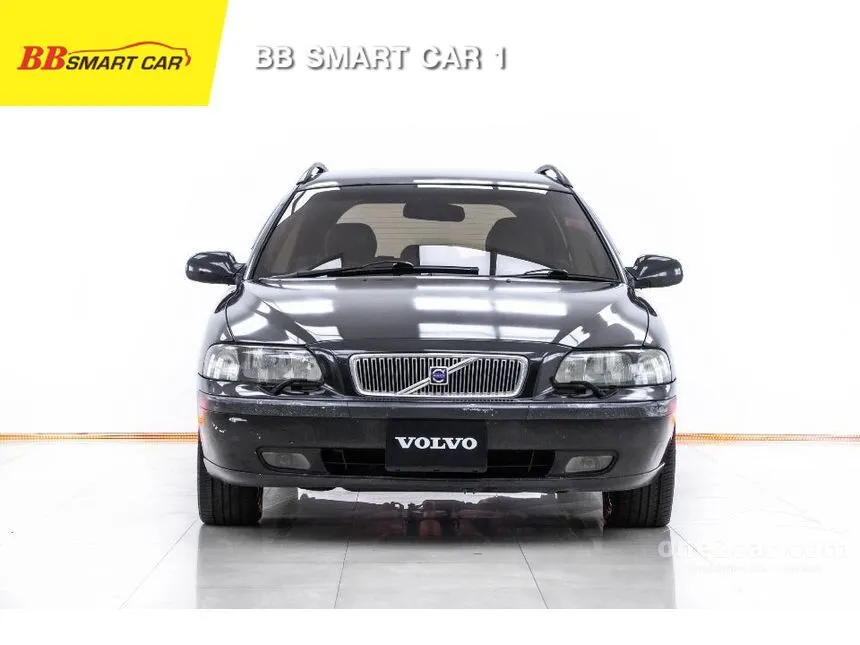 2002 Volvo V70 Wagon