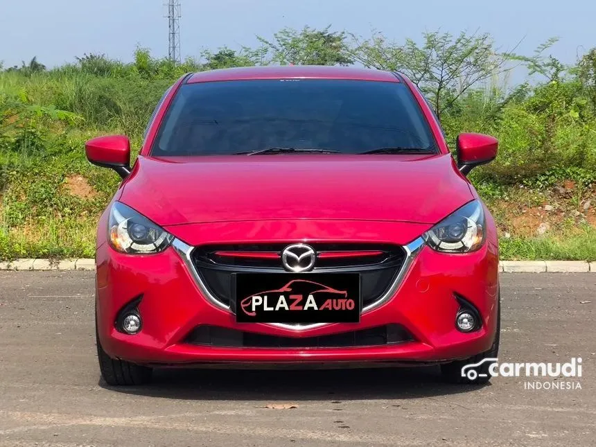 2015 Mazda 2 R Hatchback