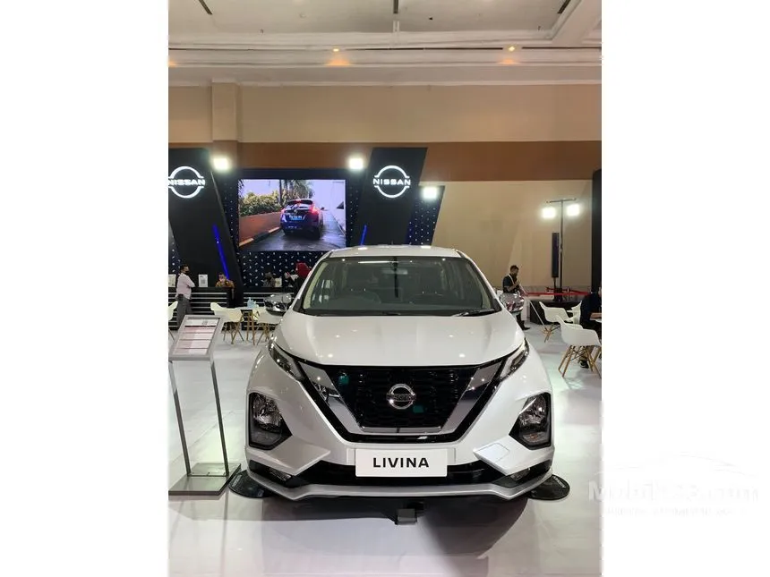 Jual Mobil Nissan Livina 2024 VL 1.5 di Banten Automatic Wagon Putih Rp 300.000.000