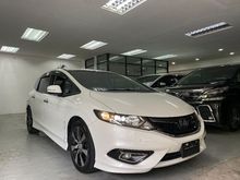 2015 Honda Jade 1.5 RS MPV FULL VErSION W REAR ENTERTAINMENT