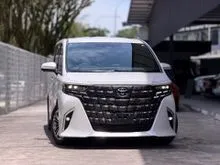 2024 Toyota Alphard 2.5 Z//Mileage *700*KM //Side Step //FREE 8yrs WARRANTY + Service + Tinted + Polish + Full Tank **Brand New Car Condition ///