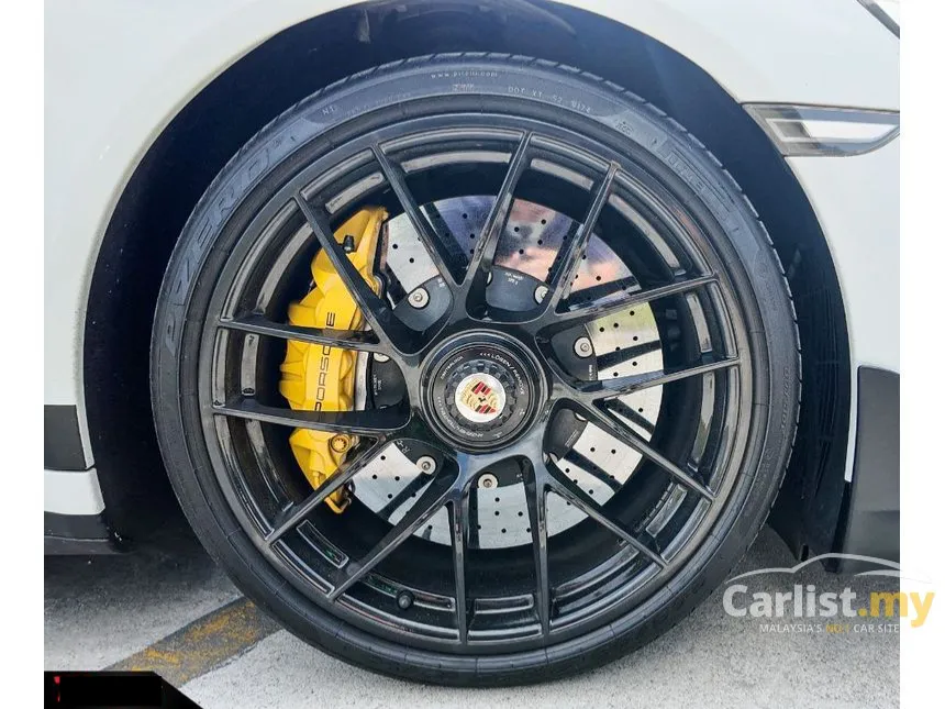 2018 Porsche 911 Turbo S Coupe