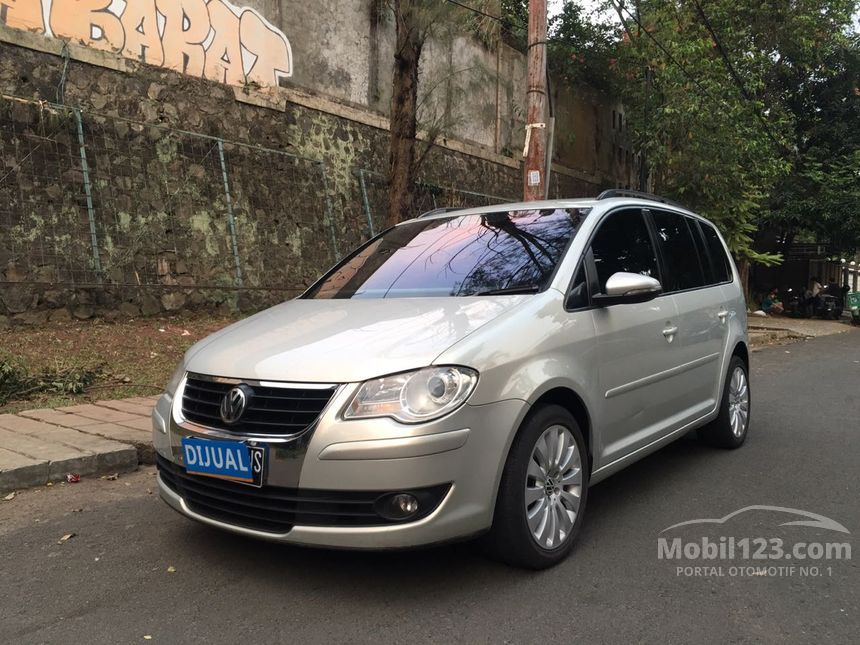 Jual Mobil Volkswagen Touran 2009 TSI 1.4 di Banten 