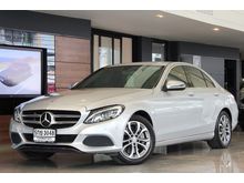 2016 Mercedes-Benz C350 2.0 W205 (ปี 14-19) e Avantgarde Sedan AT