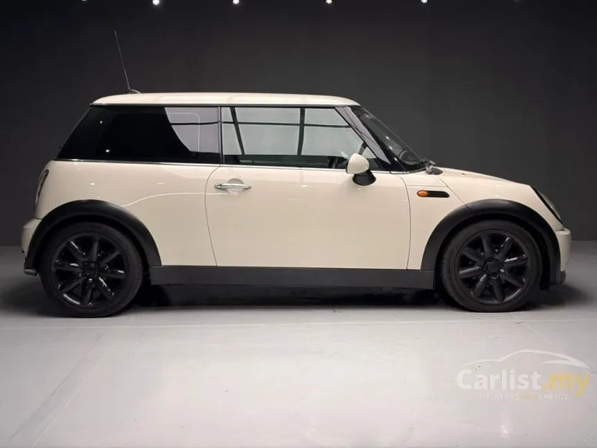2005 MINI Cooper Hatchback