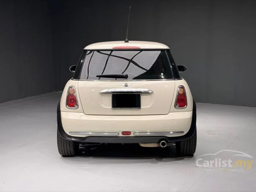 2005 MINI Cooper Hatchback