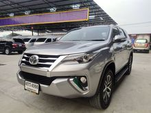 2015 Toyota Fortuner 2.8 (ปี 15-18) V 4WD Wagon AT