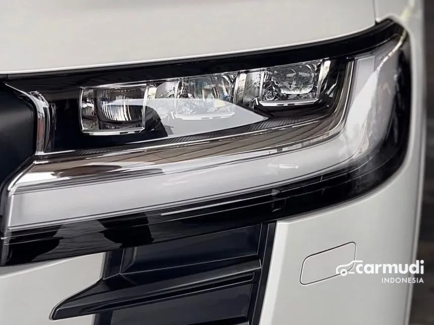 2026 Toyota Land Cruiser 300 VX-R (Premium Colour) SUV