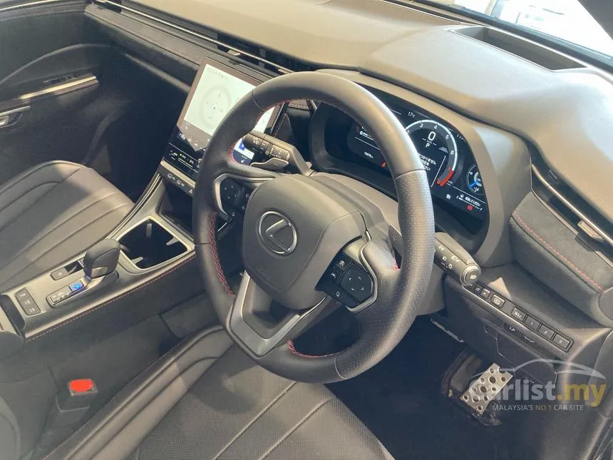 2025 Lexus LBX Luxury Single Tone SUV