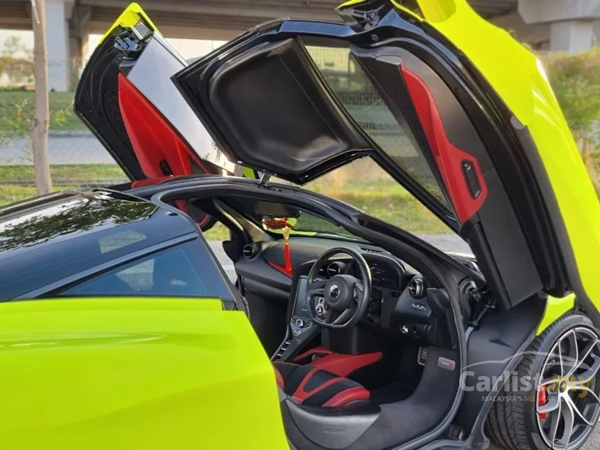 2017 McLaren 720S Coupe