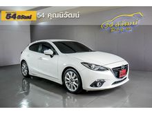 2016 Mazda 3 2.0 (ปี 14-17) SP Sports Hatchback AT