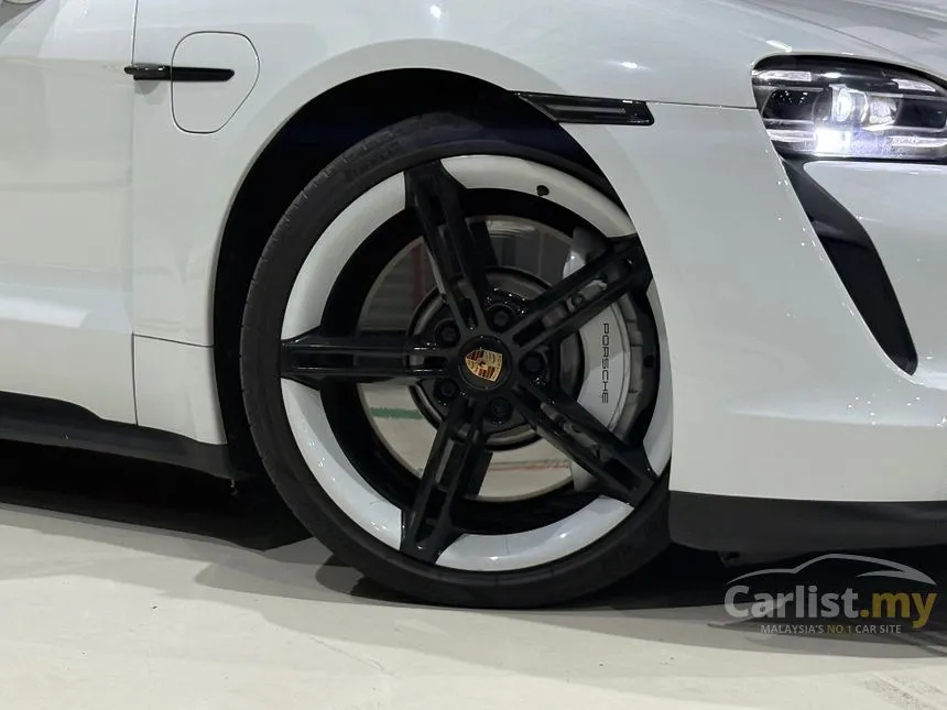2020 Porsche Taycan 4S Sedan