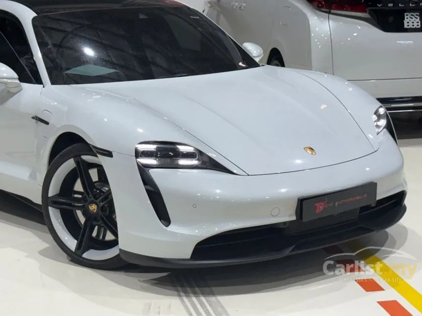 2020 Porsche Taycan 4S Sedan