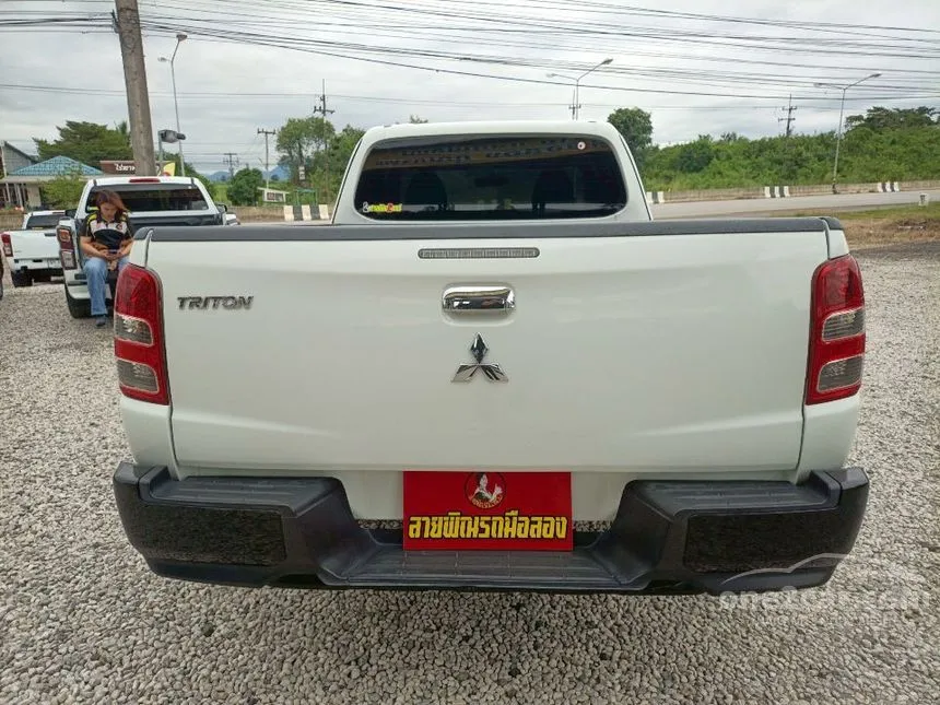2018 Mitsubishi TRITON GLX Mega Cab Pickup