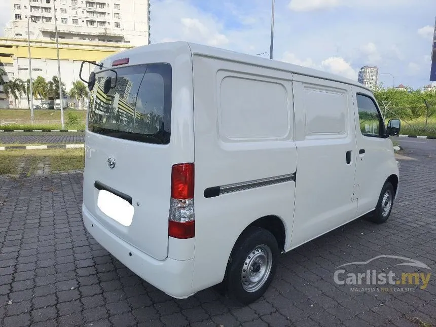 2020 Daihatsu Gran Max Panel Van