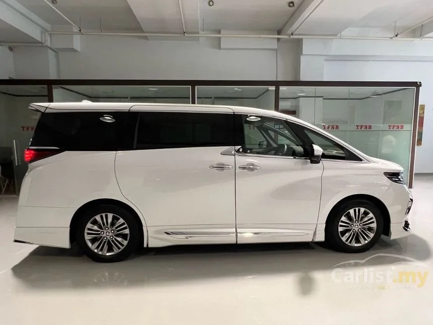 2023 Toyota Alphard Z MPV