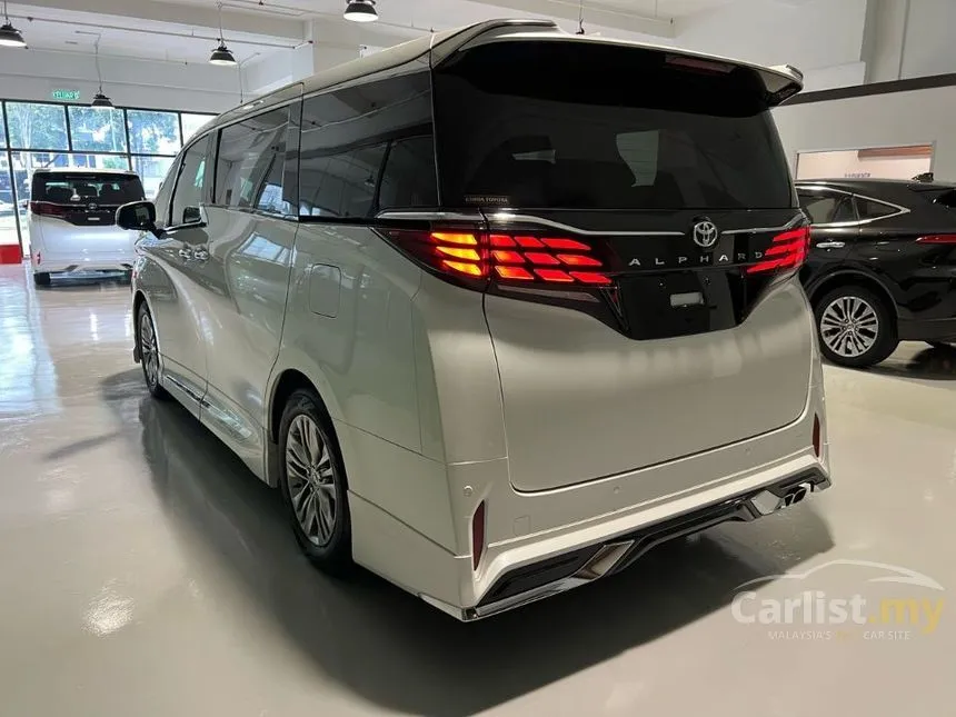 2023 Toyota Alphard Z MPV