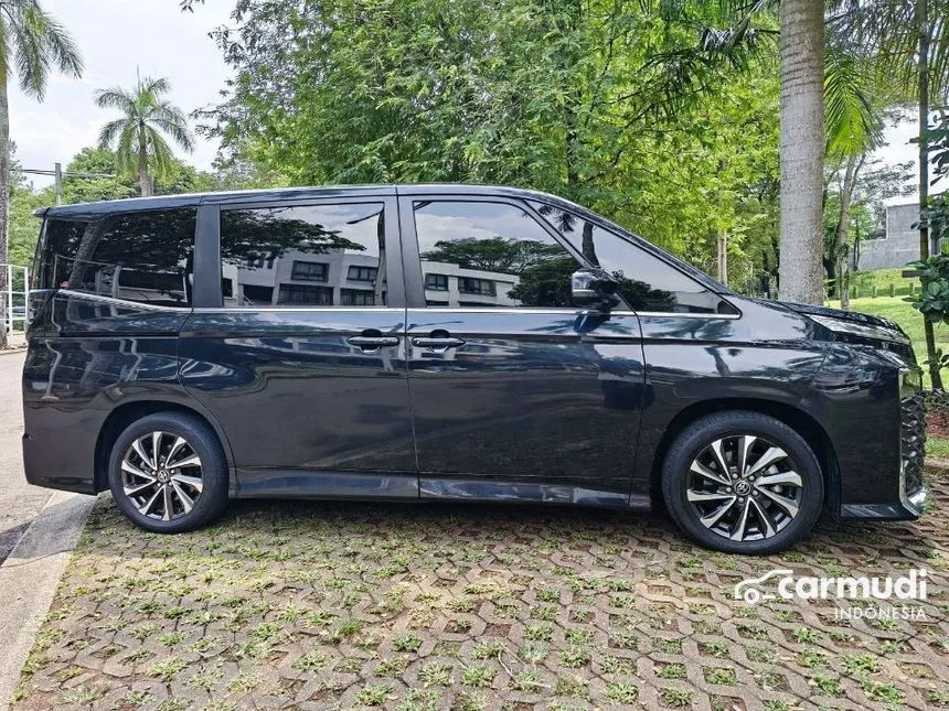 2023 Toyota Voxy (Non Premium Color) MPV