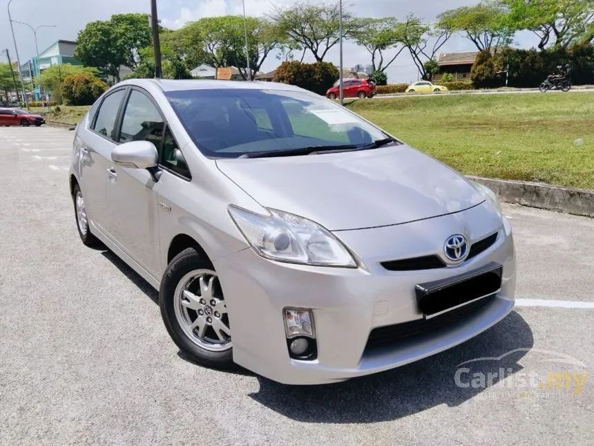 2011 Toyota Prius Hatchback