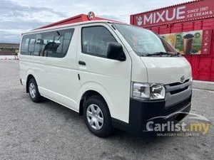 2025 Toyota Hiace 3.0 Window Van Van