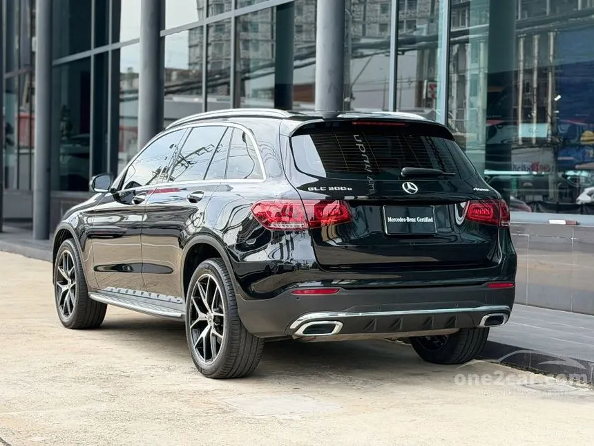 2022 Mercedes-Benz GLC300 e 4MATIC AMG Dynamic SUV