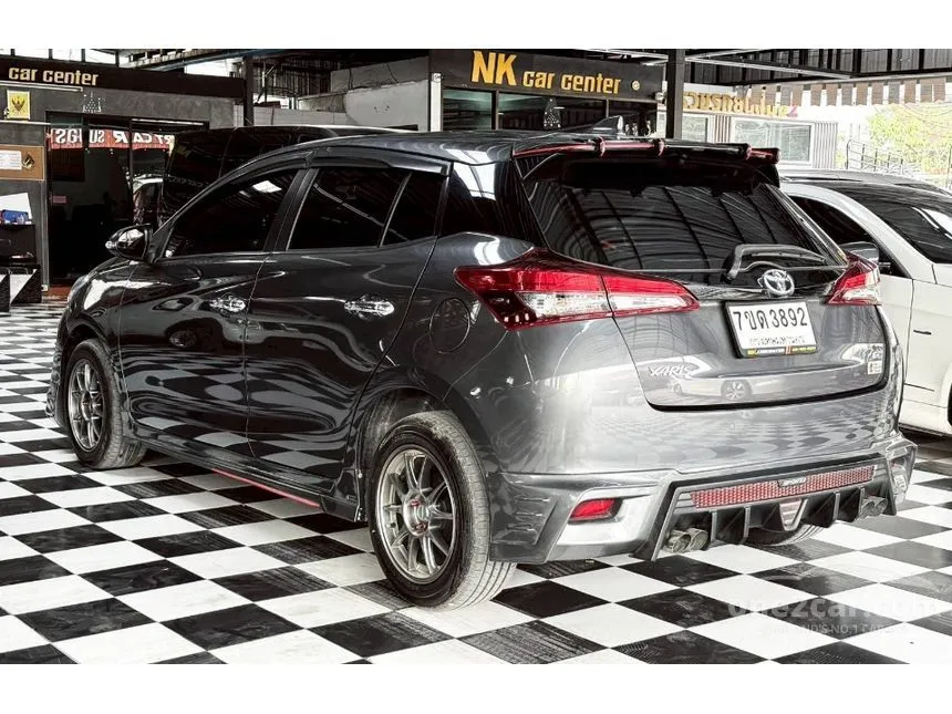 2018 Toyota YARIS G Hatchback
