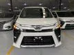 Recon 2019 Toyota VOXY 2.0 ZS KIRAMEKI 2 - Cars for sale