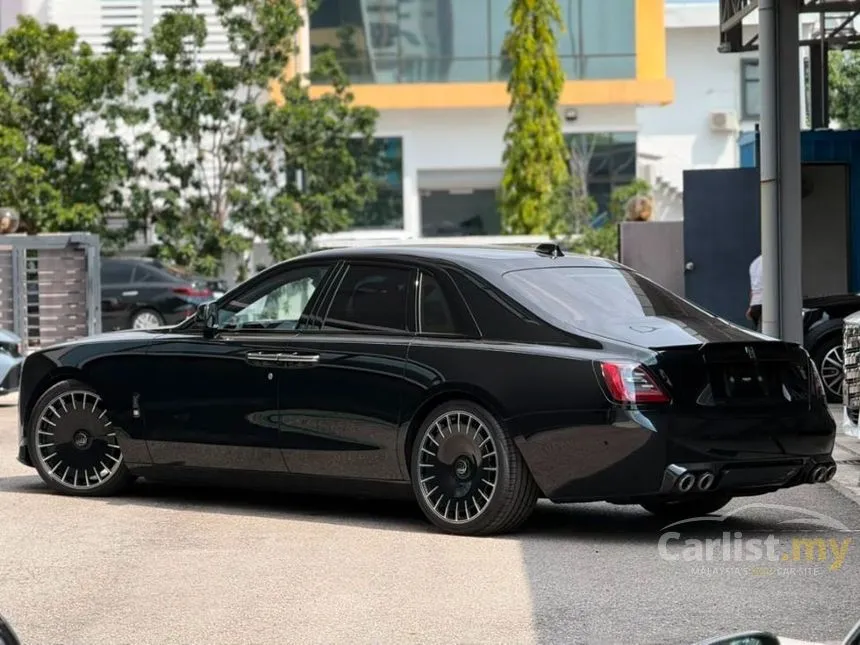 2022 Rolls-Royce Ghost Black Badge Sedan