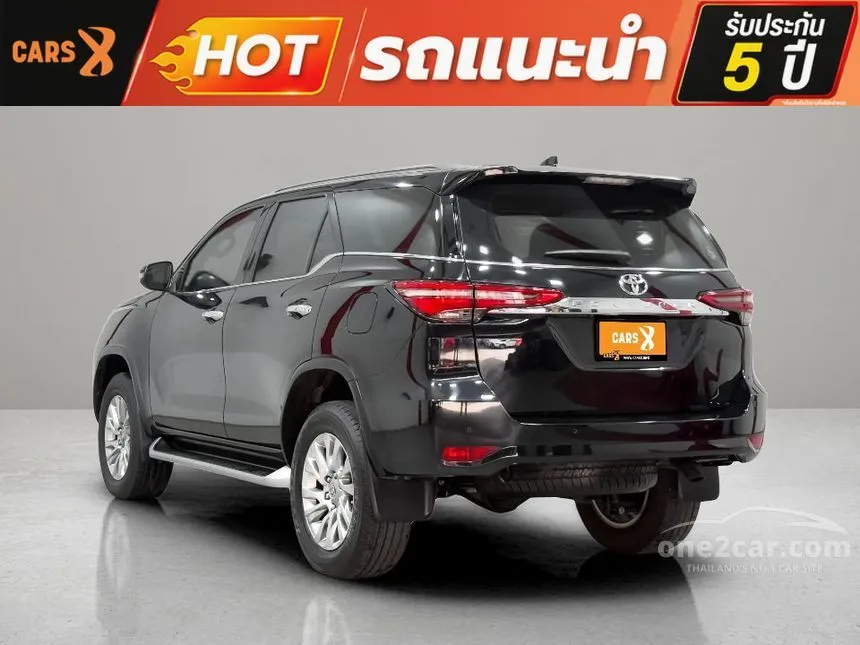 2022 Toyota FORTUNER V SUV