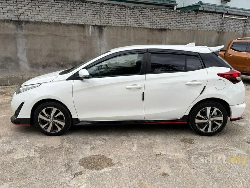 2020 Toyota Yaris E Hatchback