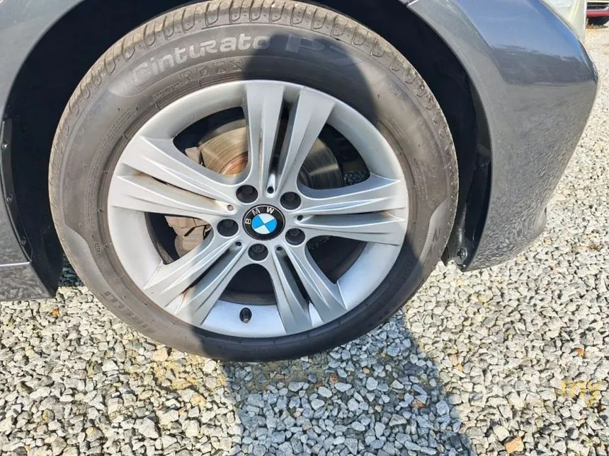 2015 BMW 320i Sport Line Sedan