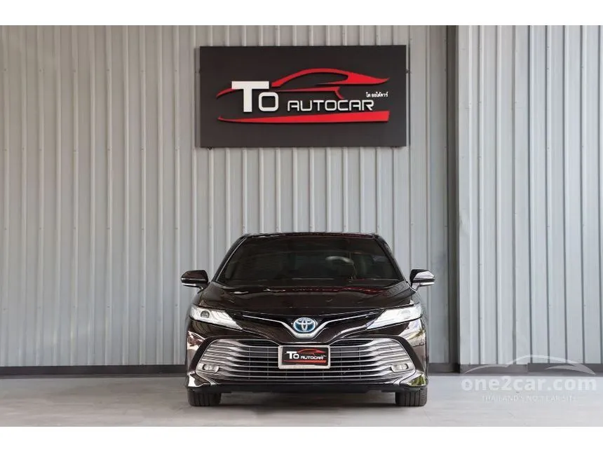 2020 Toyota CAMRY Hybrid Sedan
