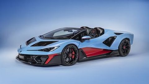 Fenomeno Roadster  ขุมพลัง V12 ไฮบริด 1,080 แรงม้า 15 คันทั่วโลก